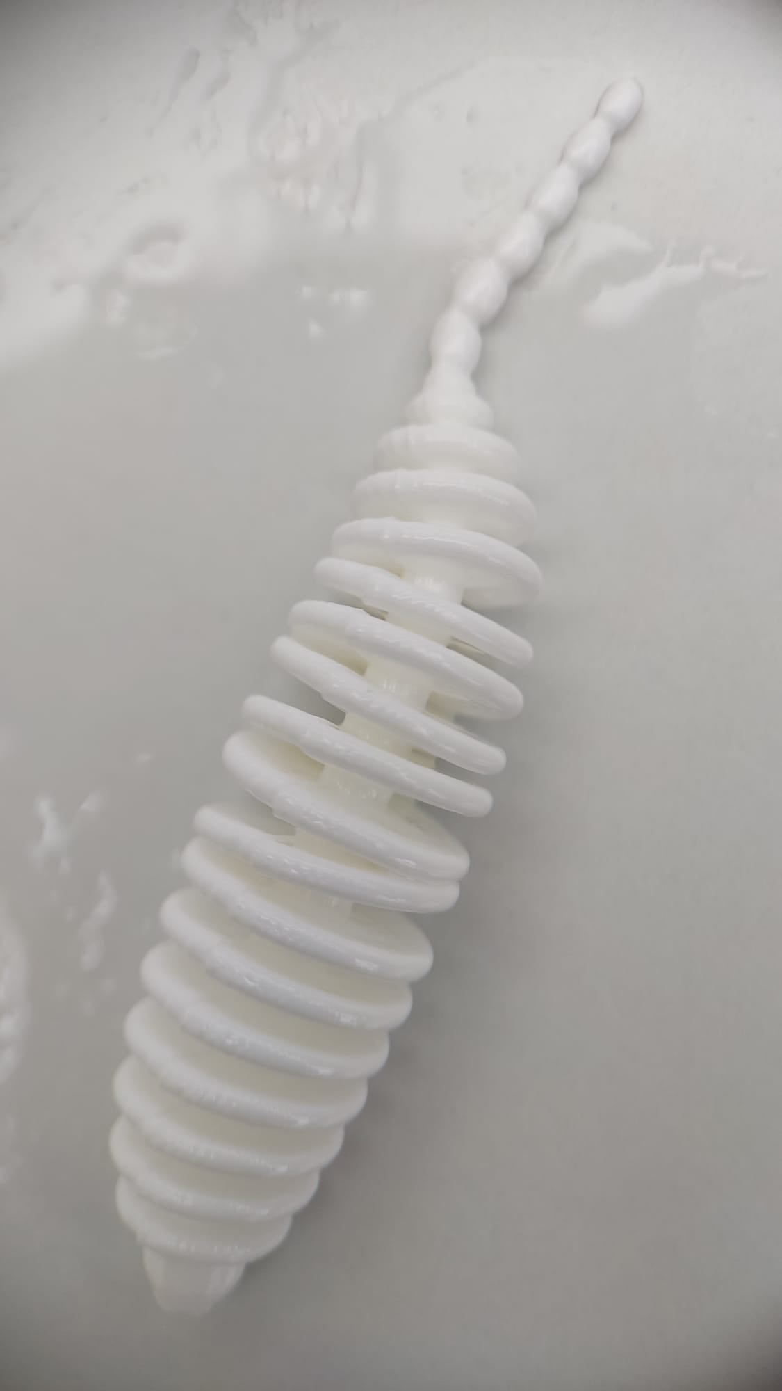 Lux Maden 50 mm – UV Softbait für Forelle & Lachs | Lux Bait