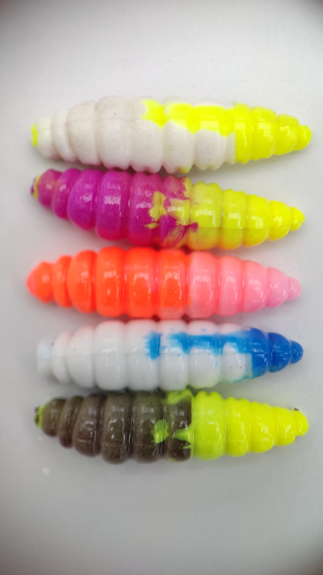Lux Larve 40 mm – UV-Köder für Forelle & Lachs | Lux Bait