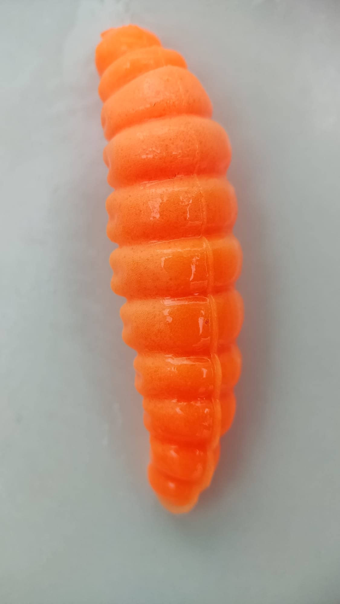 Lux Larve 40 mm – UV-Köder für Forelle & Lachs | Lux Bait