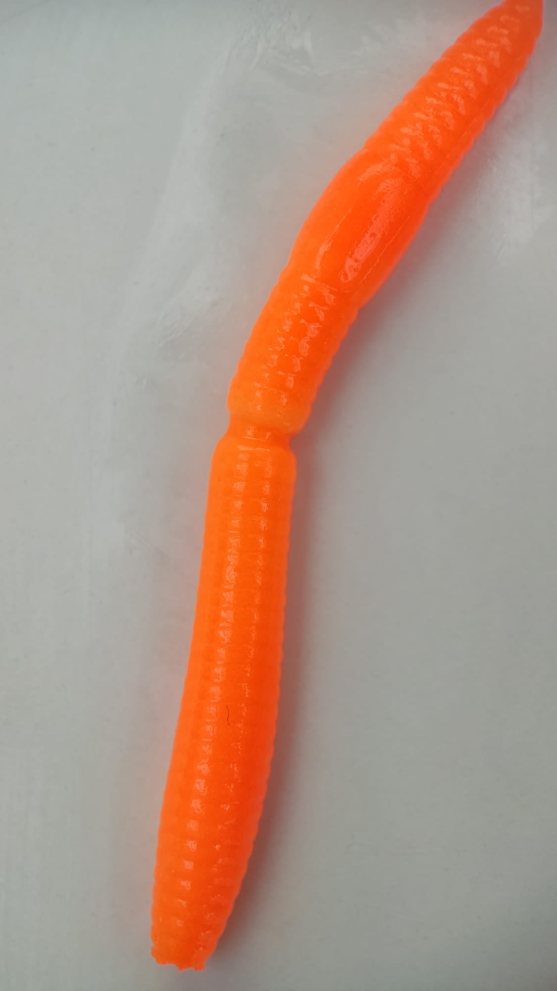 Killerwurm – UV-Softbait für Forelle & Lachs | Lux Bait